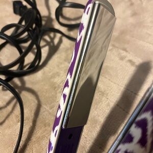 CHI Smart hair straightener